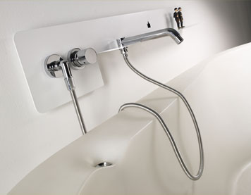 FOLD - Shelf integrated faucet